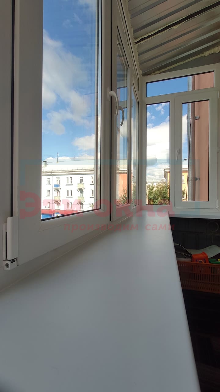 Остекление и отделка лоджии в Челябинске от компании Эти Окна по адресу Победы, 55-8