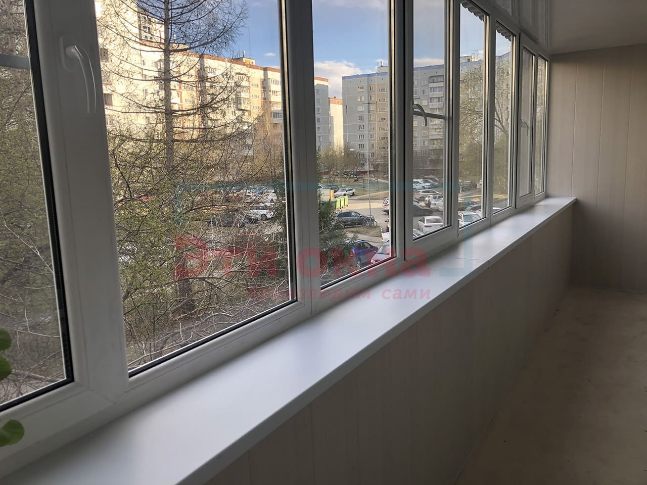 Остекление балкона от компании Эти Окна по адресу Дзержинского, 39