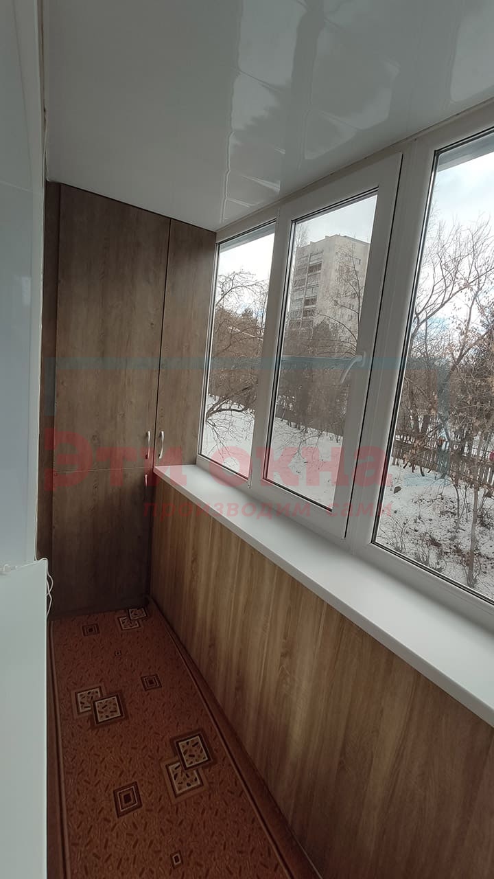 Внутренняя отделка балкона от компании Эти Окна по адресу К. Маркса, 20