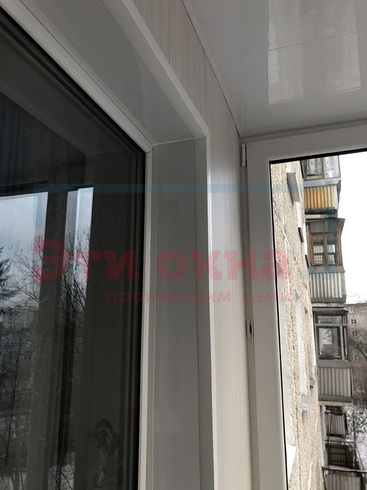 Остекление балкона от компании Эти Окна по адресу Семёнова, 7