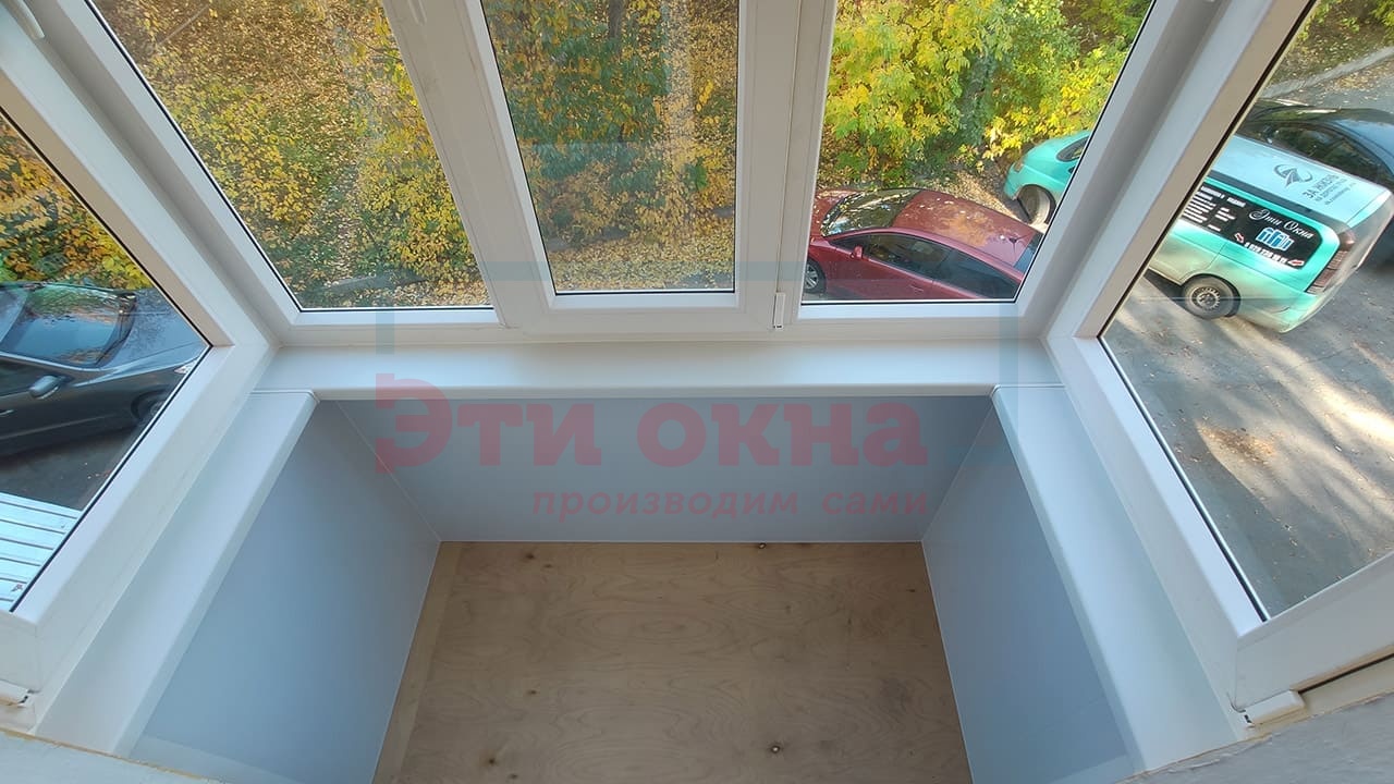 Внутренняя отделка балкона от компании Эти Окна по адресу Пушкина, 24
