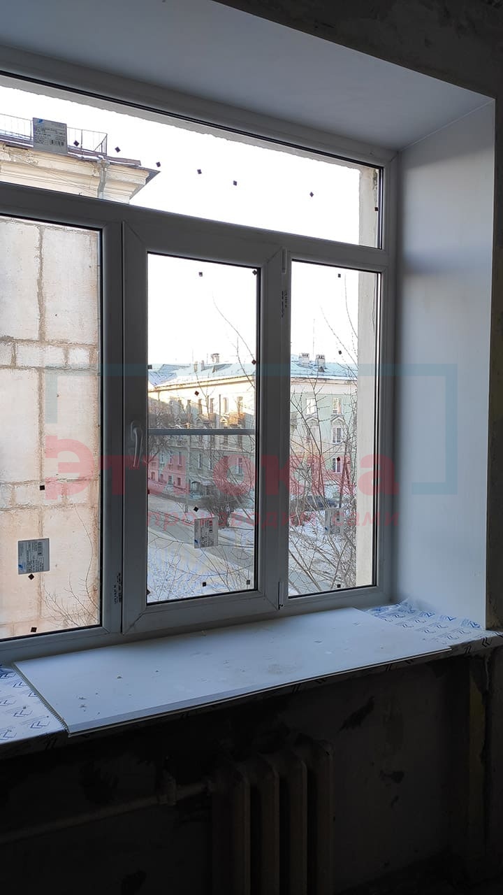 Монтаж пластиковых окон от компании Эти Окна по адресу Бажова, 3