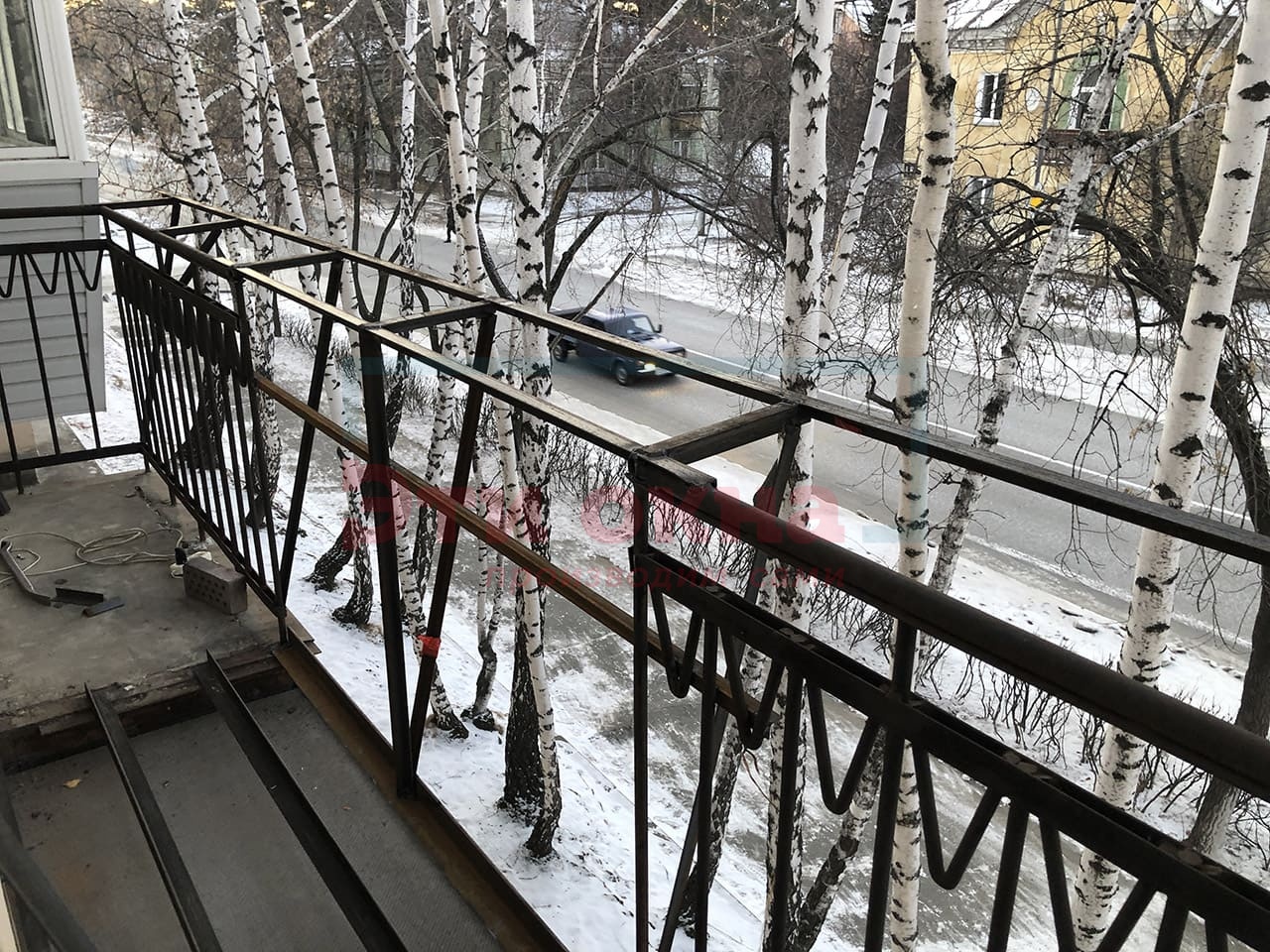 Остекление балкона от компании Эти Окна по адресу Советская, 17
