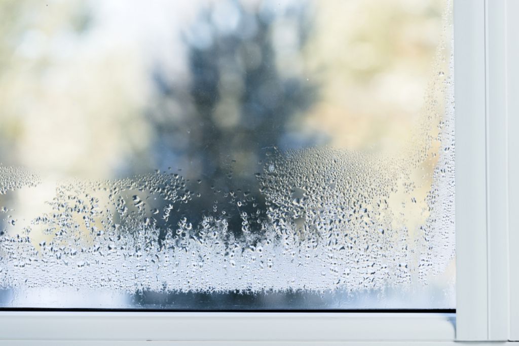 Почему ПВХ окна промерзают - причины и способы устранения проблемы (1 часть)