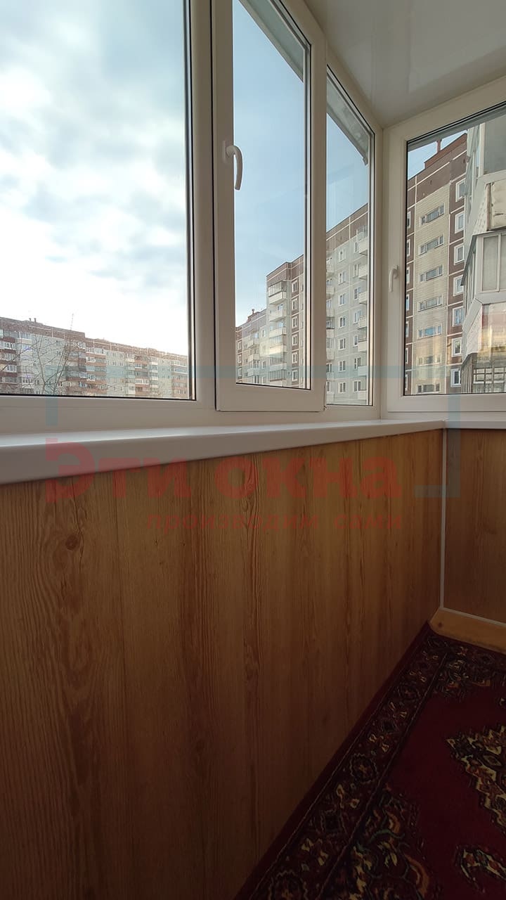Остекление и отделка балкона от компании Эти Окна по адресу Гайдара, 26