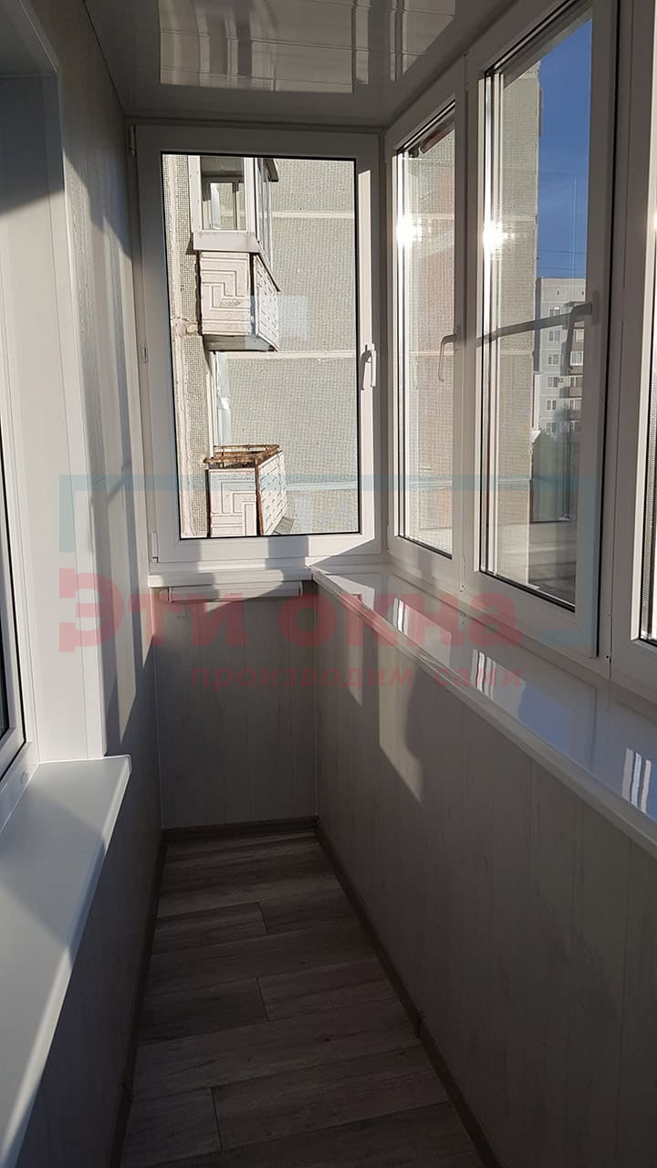 Внутренняя отделка балкона под ключ по адресу Дзержинского
